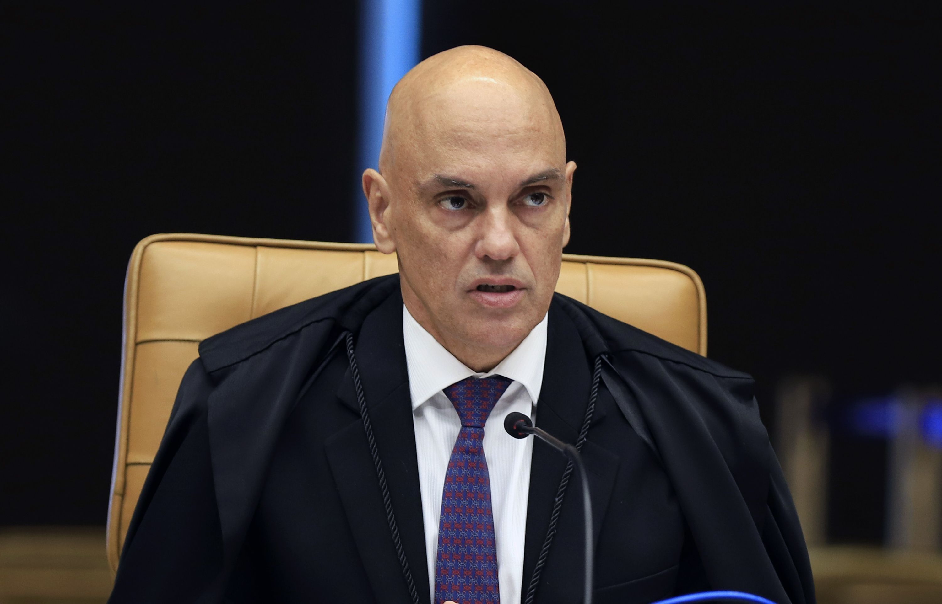 AGU entra em ação nos EUA para defender Moraes e questiona processo de empresas de Trump