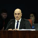 Moraes acata denúncia contra Bolsonaro e mais sete por tentativa de golpe de Estado