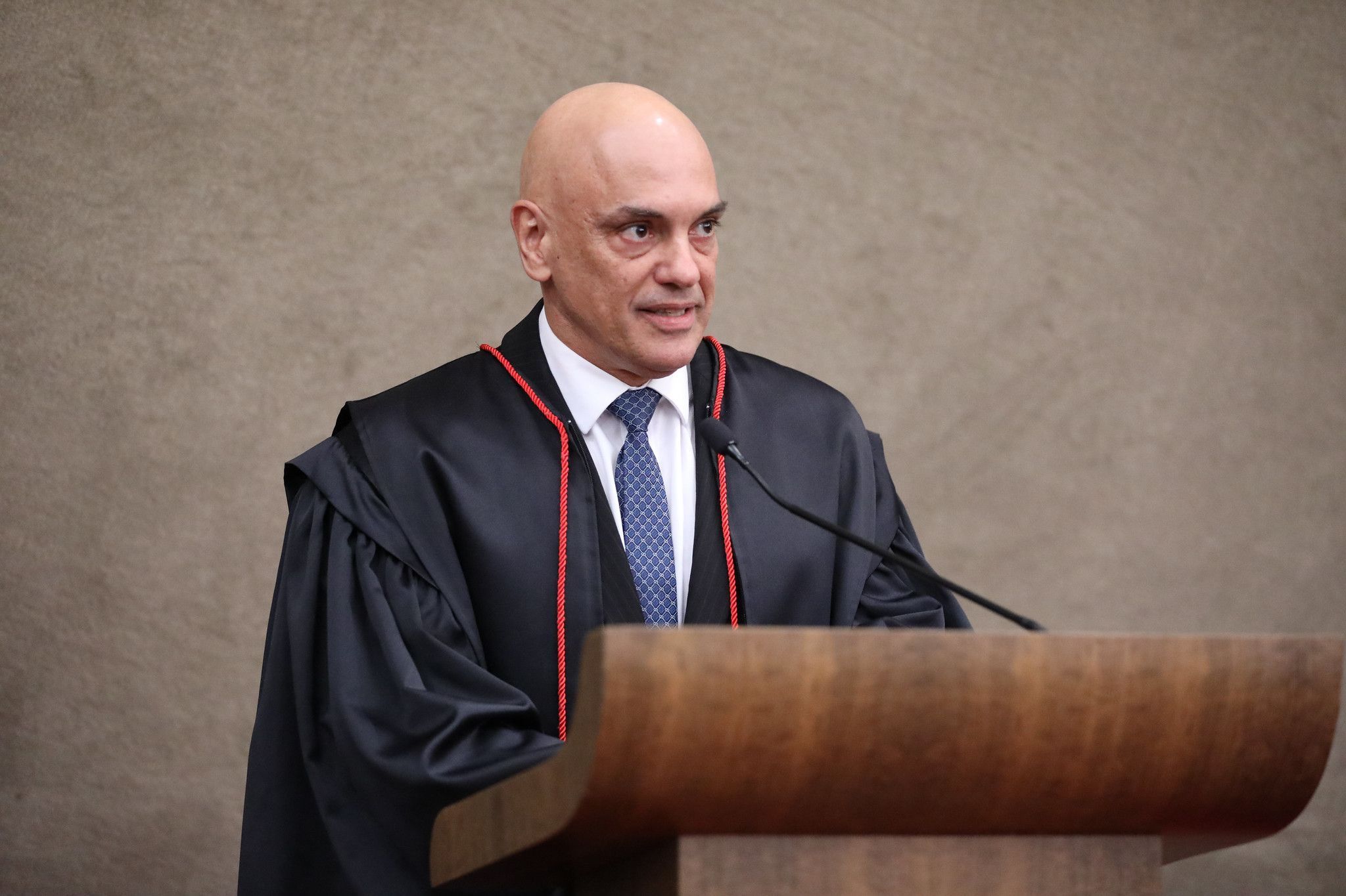 Novo pedido de impeachment contra Moraes sugere que ministro do STF tem transtorno de personalidade e psicopatia