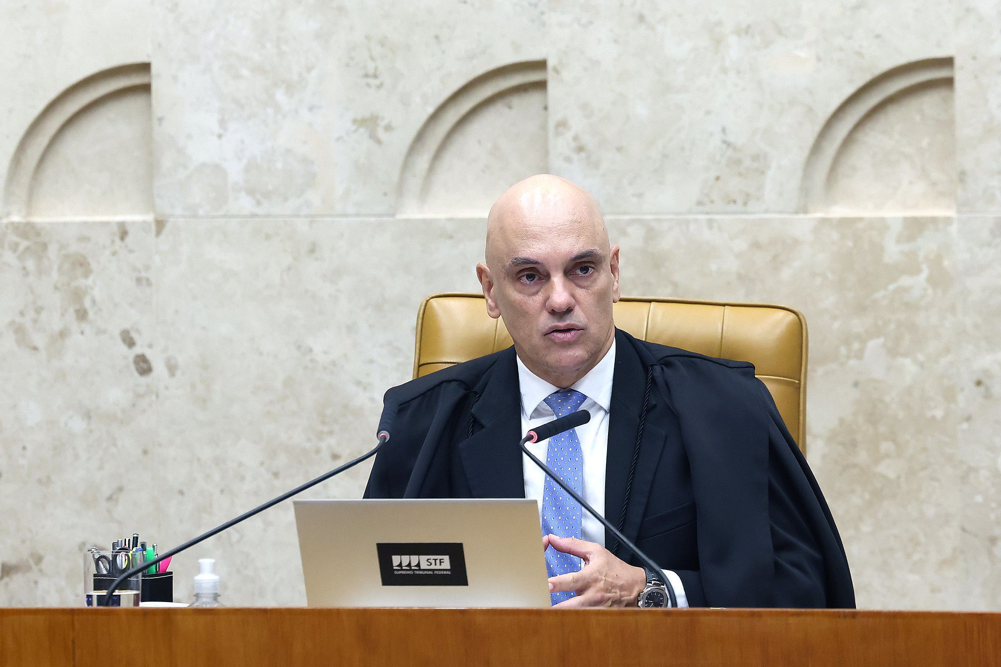 Moraes rejeita recurso de Bolsonaro por tentativa de golpe e abre caminho para prisão