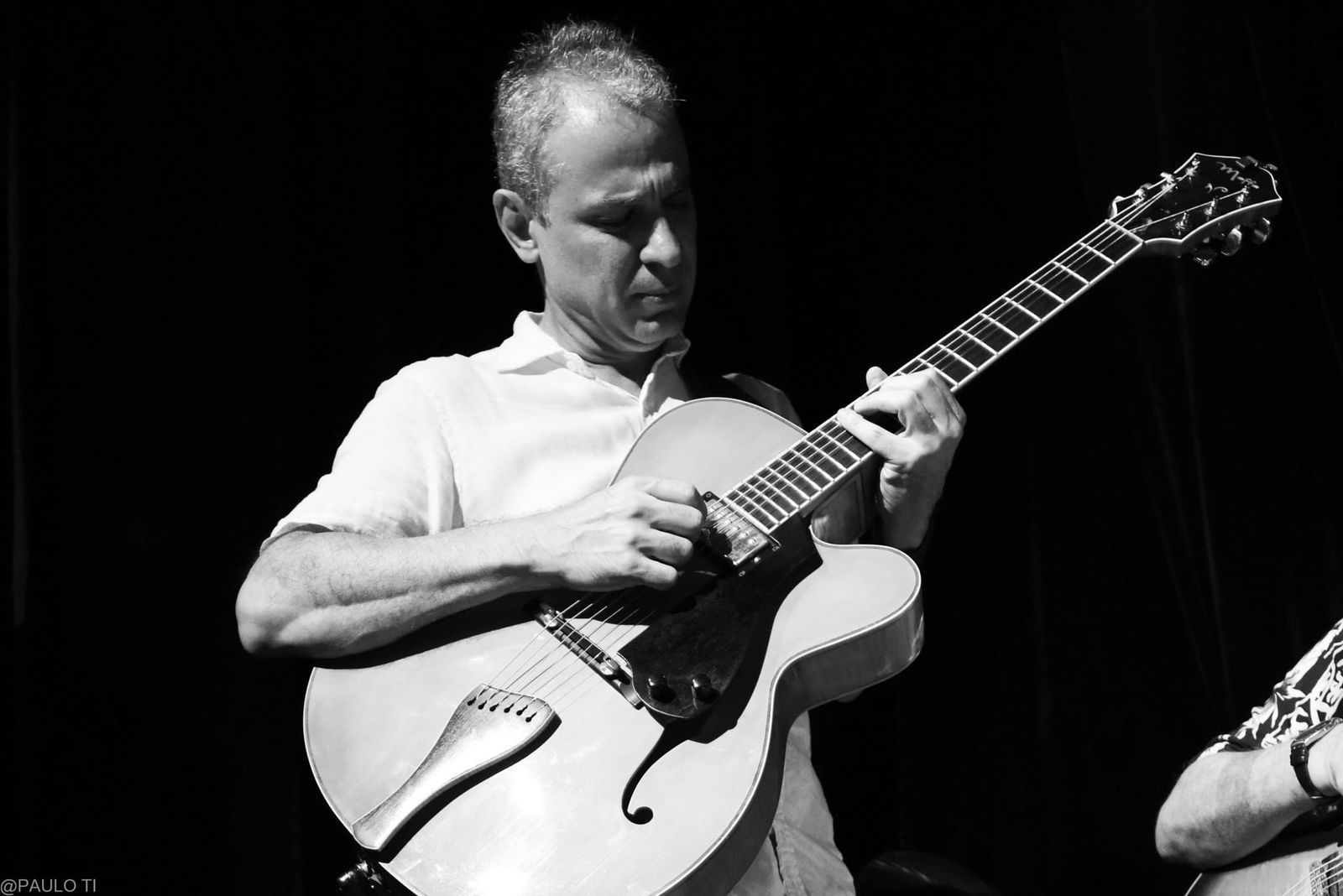 Alexandre Magno Quarteto se apresenta na Praça Sete, nesta quinta-feira (11), em show gratuito