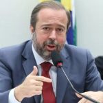 Após acusações de fraude, Silveira defende Rui Costa: ‘Trabalhador’