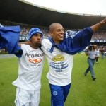 Alex parabeniza Cruzeiro por aniversário e manda recado à torcida