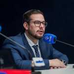 Após mensagem enigmática, presidente do Fortaleza nega que vá renunciar