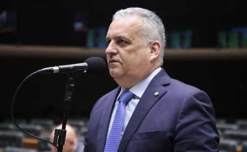 Aliado de Bolsonaro vai relatar ação sobre caso Ramagem na CCJ | CNN Brasil