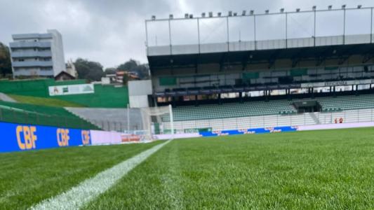 Estádio Alfredo Jaconi, em Caxias do Sul-RS