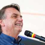 Aliados lançam 'Pix do Bolsonaro' para ajudar a pagar multas e processos