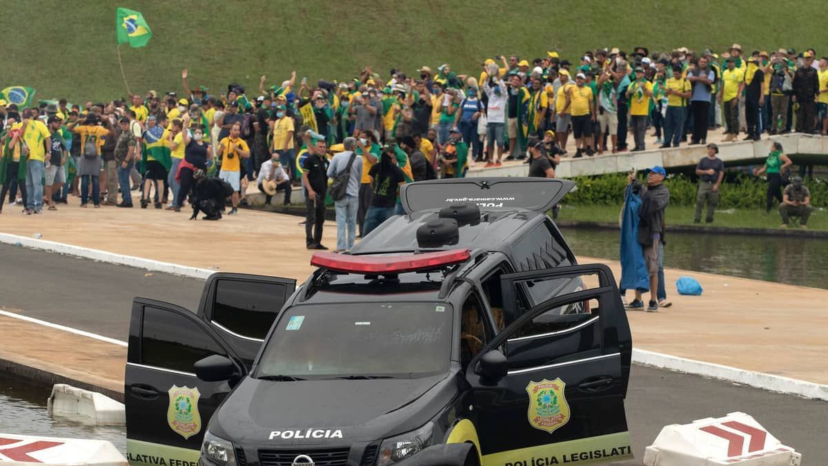 PF ouve 50 militares do Exército em investigação sobre omissão no 8 de janeiro