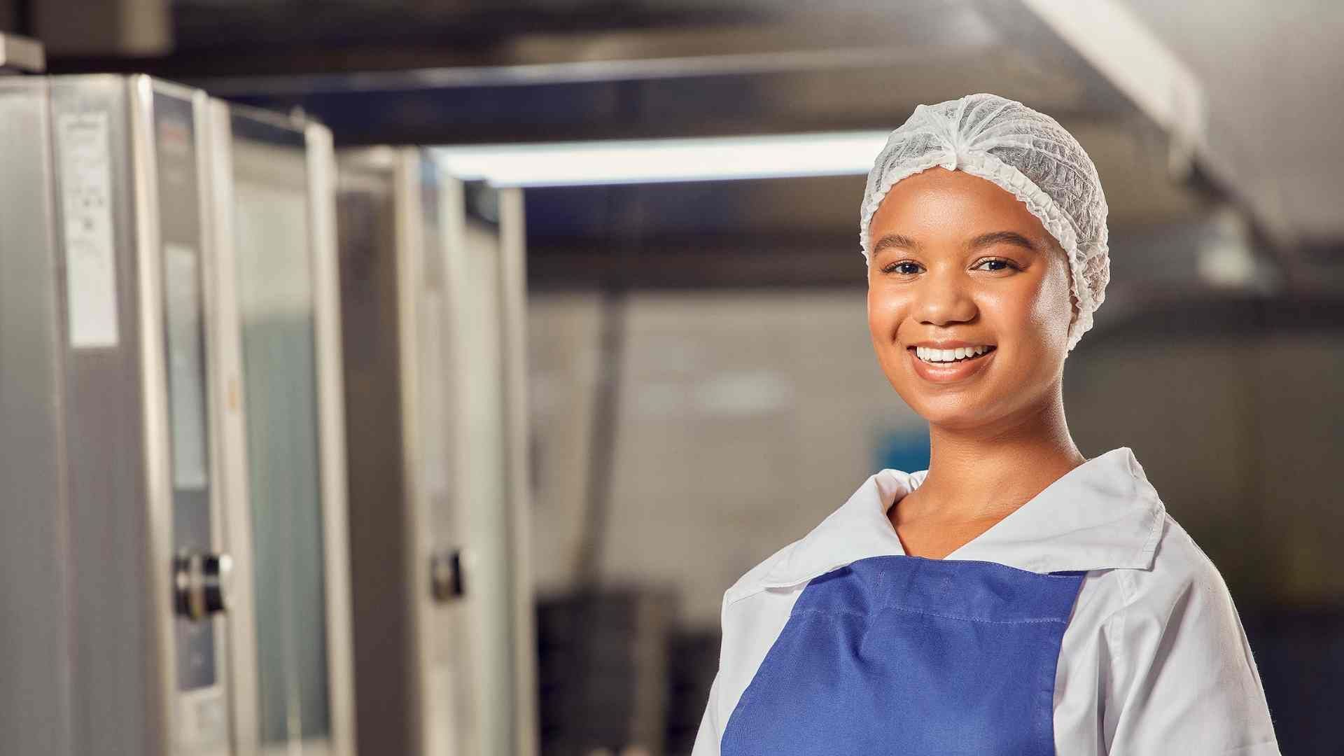 Conheça as regras de ouro que protegem o trabalhador e o empregador na indústria de alimentos