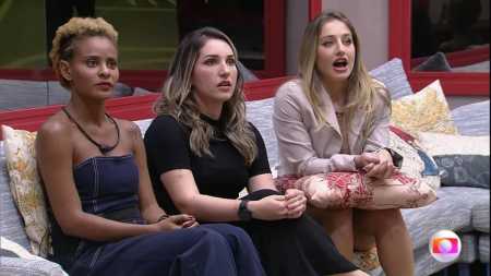 Aline, Amanda e Bruna estão na final