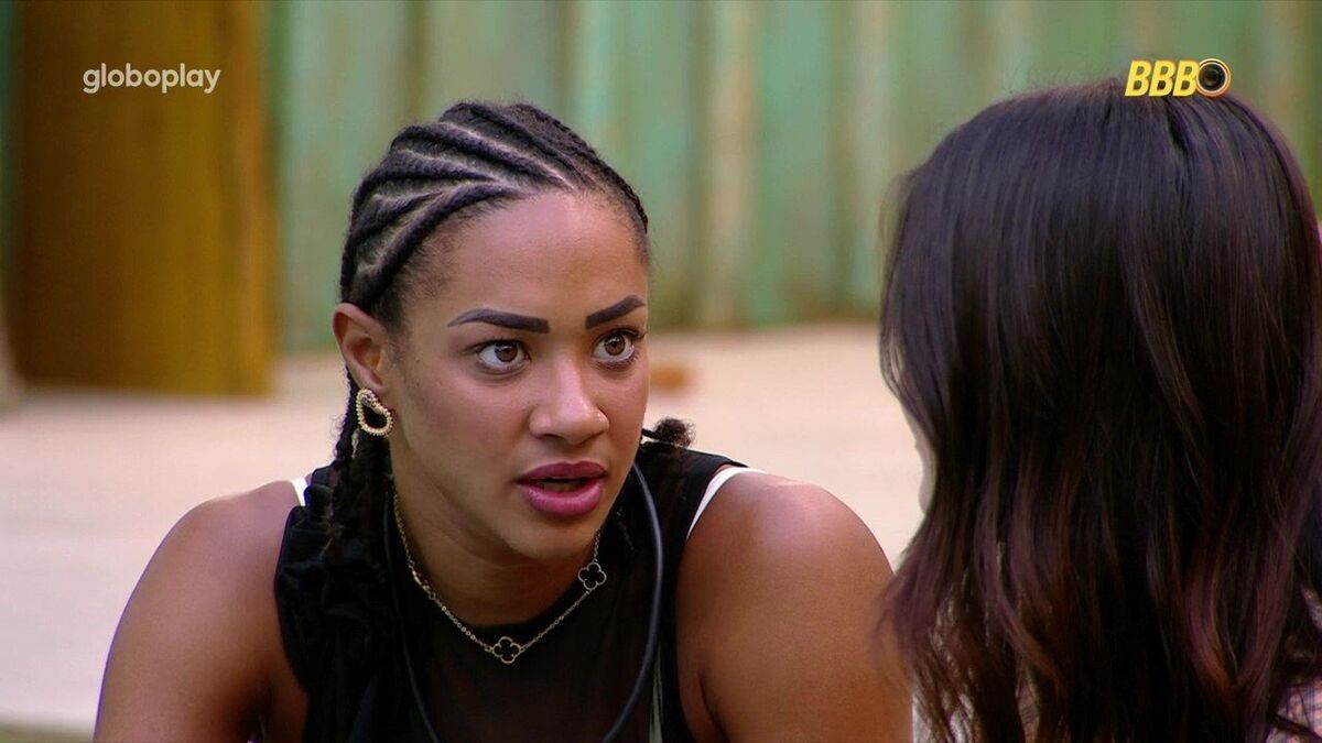 Aline observa vantagem no jogo dos gêmeos e suspeita de campeão do BBB 25