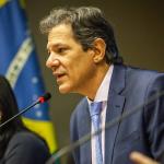 Shein e Shopee: Haddad diz que governo pode rever alíquota de 60% do imposto de importação