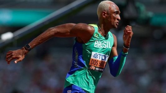 Alison dos Santos disputa final dos 400m com barreiras nesta quarta-feira