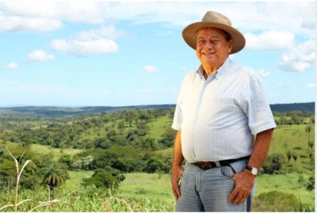 alisson paolinelli em fazenda