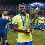 Alisson, do Atlético, comemora reação da Seleção em título no Sul-Americano Sub-20