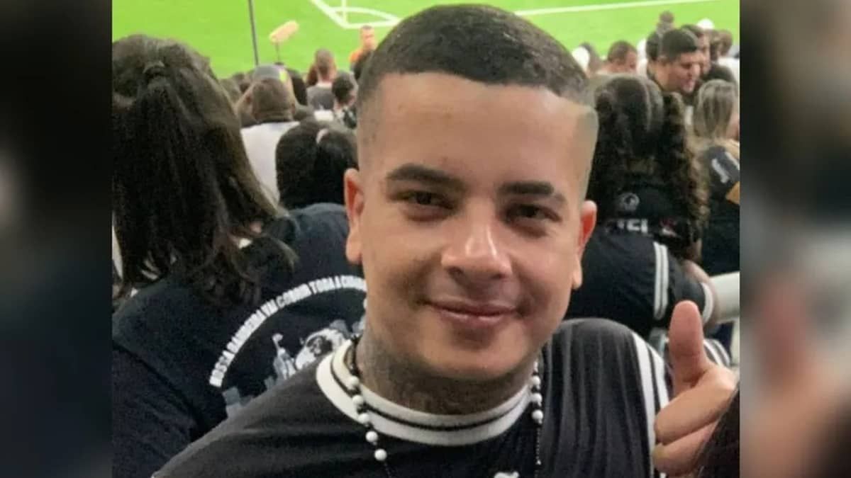 Vítima de acidente com ônibus da torcida do Corinthians falou com namorada antes da batida
