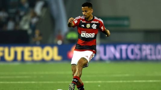 Allan em ação pelo Flamengo