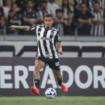 Atlético confirma lesão por estresse na coluna de Allan