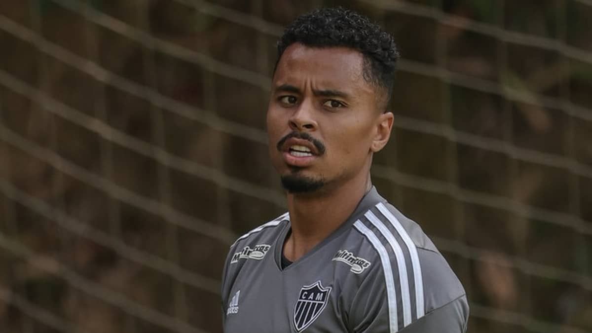 Veja salário que Allan pediu ao Atlético antes de fechar com Flamengo