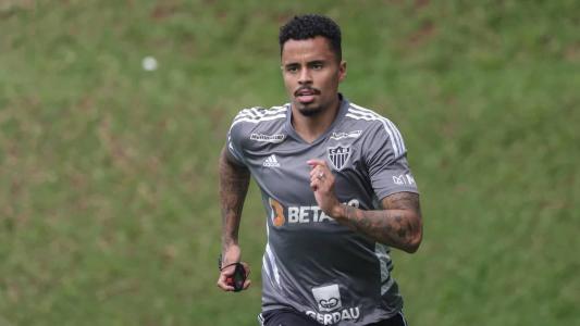 Allan se recupera de fratura na coluna e deve voltar a ser opção em breve