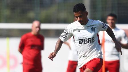 Allan será relacionado pela primeira vez como jogador do Flamengo