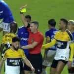 Técnico do Criciúma admite 'besteira' de ex-Cruzeiro em jogo