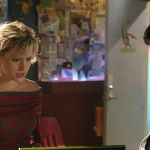 Atriz de ‘Smallville’ deixa a prisão após envolvimento em seita sexual