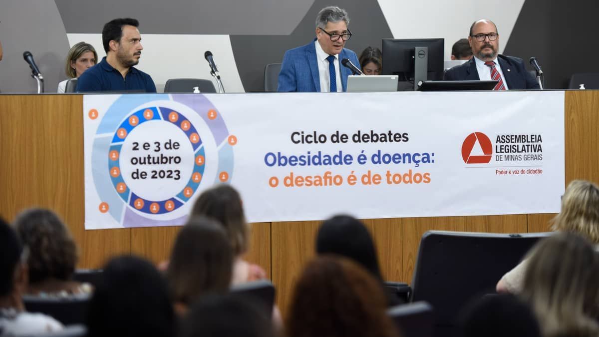 Sobrepeso atinge quase 62% dos mineiros; aumento da obesidade preocupa
