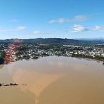 Alto do Vale do Itajaí, em Santa Catarina, registra alagamentos após fortes chuvas 
