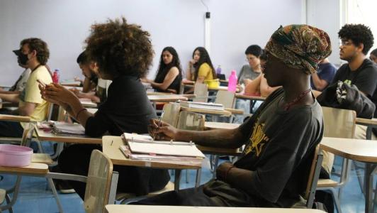 Alunos que foram alocados para fazer o Enem a uma distância maior que 30km de casa poderão pedir a reaplicação