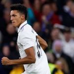 Promessa uruguaia marca e livra Real Madrid de derrota em dérbi com o Atlético