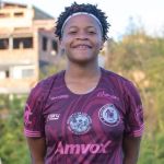 Jogadora de futebol baiana, de 21 anos, é encontrada morta em piscina