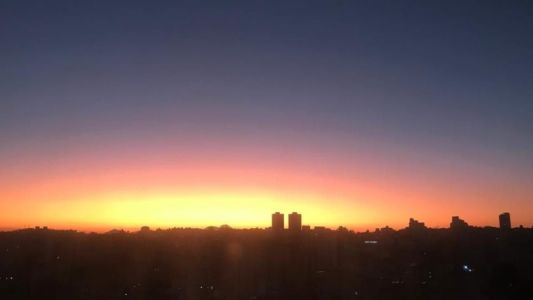 Amanhecer no bairro Silveira, na região Nordeste de BH