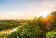 Dilema da transição: o Brasil pode ser líder verde e potência do petróleo?