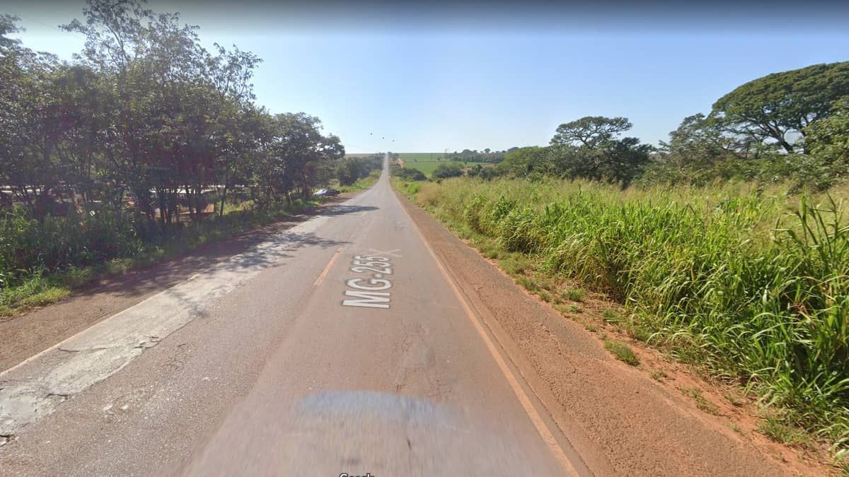 Homem sofre acidente com mesmo caminhão e na mesma estrada duas vezes em quatro anos e morre