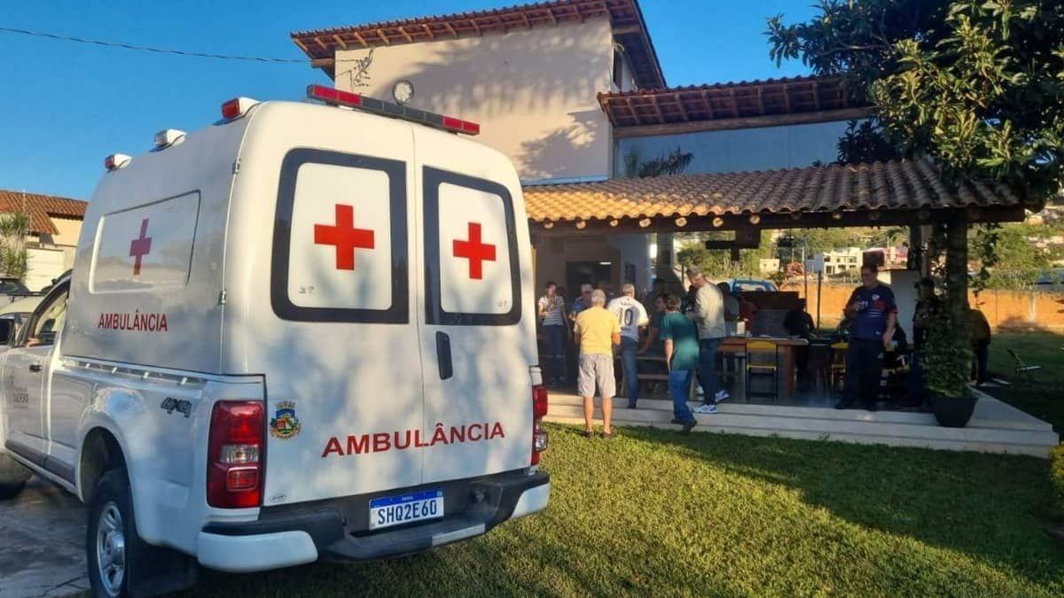 Vídeo: Prefeitura cede ambulância para churrasco com prefeito no fim de semana