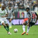 Juninho lamenta que América não tenha utilizado torcida do Atlético ao seu favor; entenda