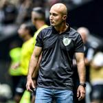 Técnico do América revela o que fará para buscar vaga na final do Mineiro