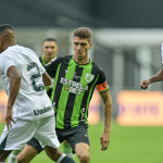 Sem pretensões, Goiás e América se enfrentam pelo Brasileiro em duelo de rebaixados