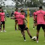 Meia do América elogia elenco do Atlético, mas crê em vaga na final do Mineiro