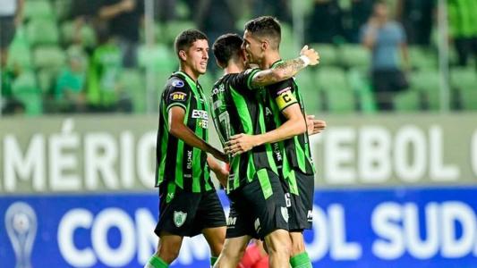 América atropelou o Colo-Colo e avançou às oitavas da Sul-Americana