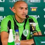 América rescinde contrato com o lateral Nino Paraíba, citado em esquema de apostas