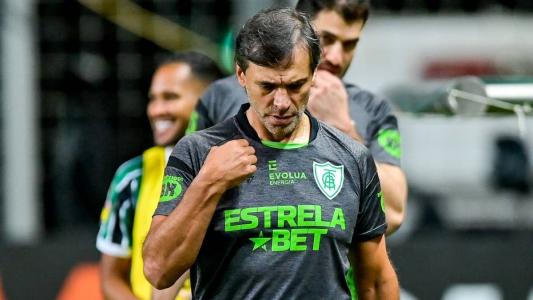 América, da Fabián Bustos, precisará dobrar pontuação para evitar queda