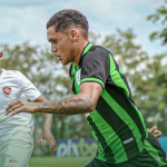 América busca reação, vence o Desportivo Brasil nos pênaltis e avança na Copinha