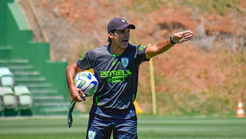 América tem três retornos para duelo contra o Coritiba; veja os relacionados