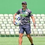 Bustos faz mudanças no América para jogo com o Botafogo; veja escalação