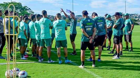 América fez cinco contratações para a temporada até a estreia no Mineiro
