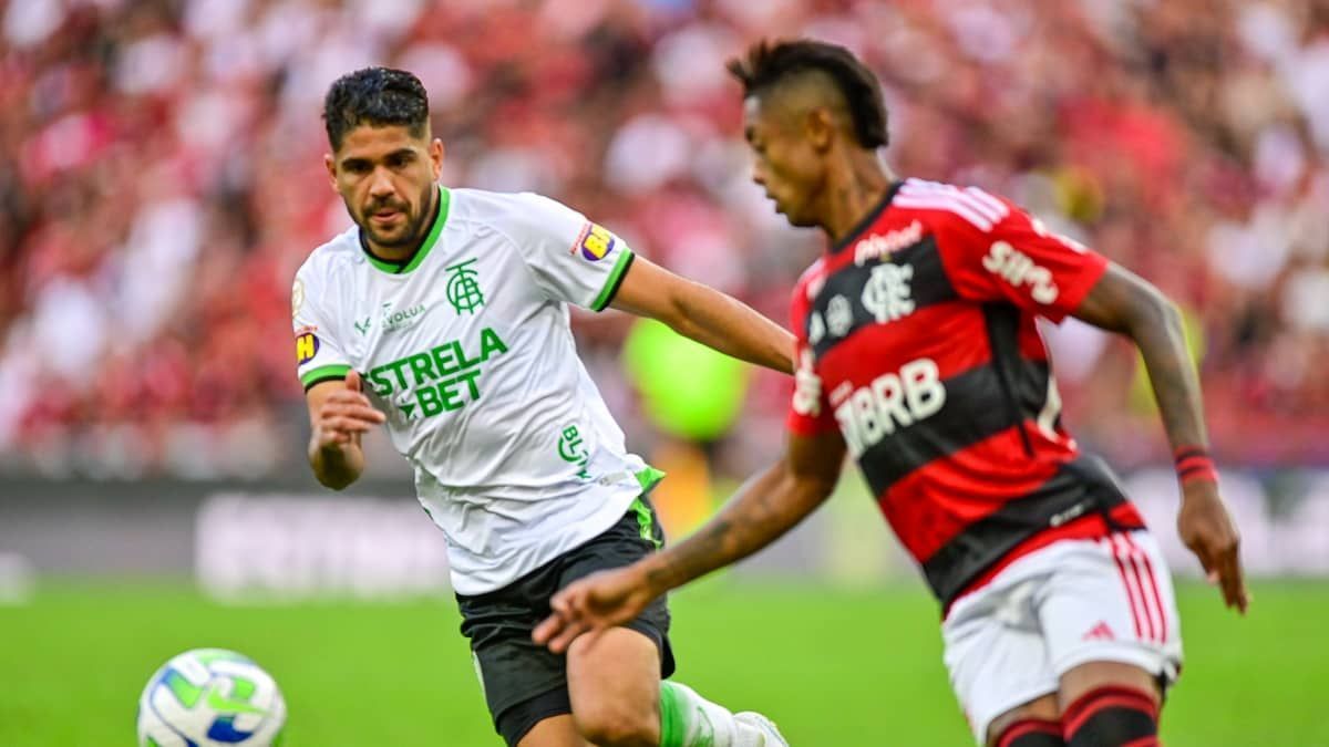 América domina o Flamengo, mas vacila no fim e cede empate pelo Brasileiro