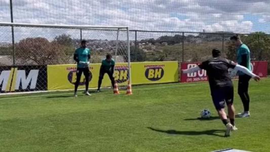 América pode ter novidades no gol