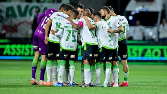 América precisa sofrer mais três gols para ter a pior defesa da história dos pontos corridos
